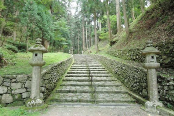 【初心者向け】片道2時間・坂本口から登る比叡山登山コースガイド